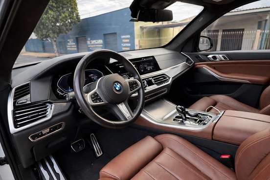 BMW-X5-2022