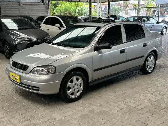 CHEVROLET ASTRA 2.0 SFI GLS SEDAN 16V GASOLINA 4P MANUAL