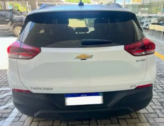CHEVROLET-TRACKER-2021