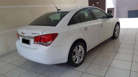 CHEVROLET-CRUZE-1.8 LTZ 16V FLEX 4P AUTOMÁTICO CHEVROLET-CRUZE-2015