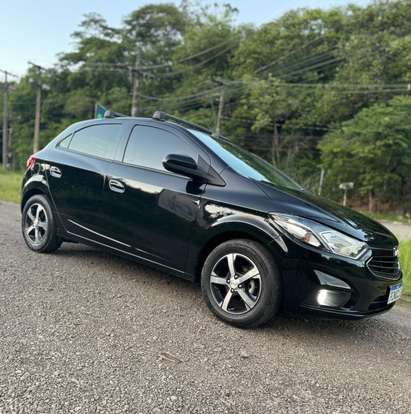 CHEVROLET-ONIX-2017