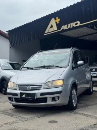 FIAT IDEA 1.4 MPI ELX 8V FLEX 4P MANUAL FIAT IDEA 1.4 MPI ELX 8V FLEX 4P MANUAL