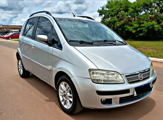 FIAT IDEA 1.4 MPI FIRE ELX 8V FLEX 4P MANUAL