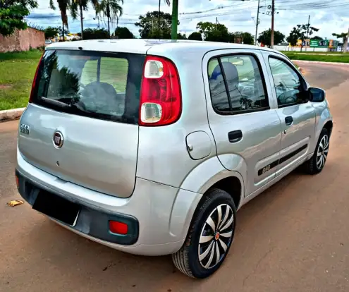 FIAT-UNO-2010