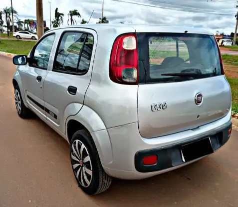 FIAT-UNO-2010