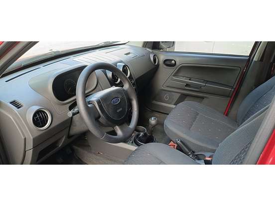 FORD-ECOSPORT-2004