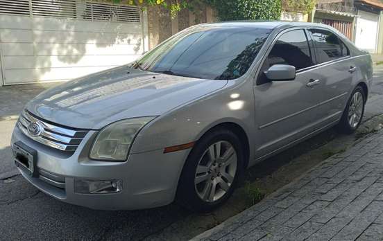 FORD-FUSION-2006
