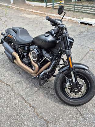 HARLEY-DAVIDSON-SOFTAIL FAT BOB 107-2019
