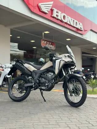 HONDA XRE 300 SAHARA ADVENTURE 