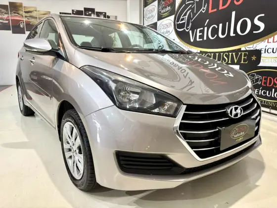 HYUNDAI HB20S 1.6 COMFORT PLUS 16V FLEX 4P AUTOMÁTICO