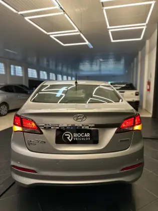 HYUNDAI HB20S 1.6 PREMIUM 16V FLEX 4P AUTOMÁTICO