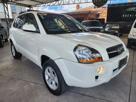 HYUNDAI TUCSON 2.0 MPFI GLS TOP 16V 143CV 2WD FLEX 4P AUTOMÁTICO