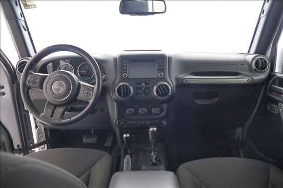 JEEP-WRANGLER-2015
