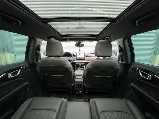 JEEP-COMMANDER-2025