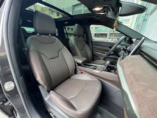 JEEP-COMMANDER-1.3 T270 TURBO FLEX OVERLAND AT6 JEEP-COMMANDER-2025