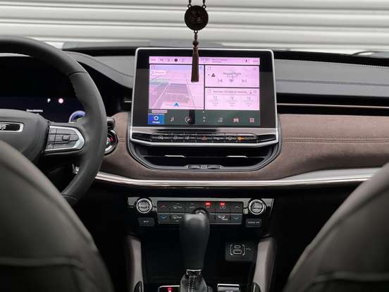 JEEP-COMMANDER-1.3 T270 TURBO FLEX OVERLAND AT6 JEEP-COMMANDER-2025