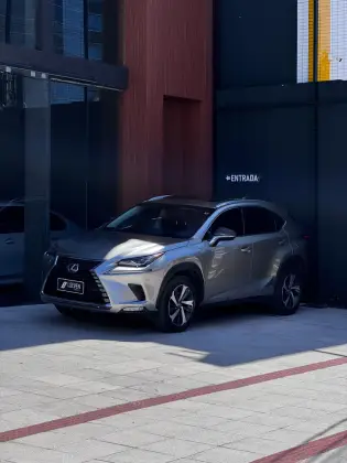LEXUS NX 300h 2.5 16V VVT-I HYBRID LUXURY CVT AWD