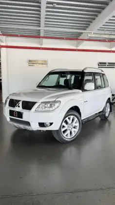 MITSUBISHI PAJERO TR4 2.0 4X4 16V 140CV FLEX 4P AUTOMÁTICO