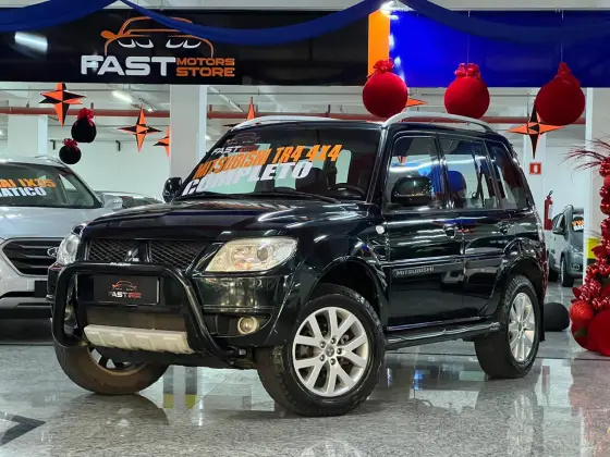 MITSUBISHI PAJERO TR4 2.0 4X4 16V FLEX 4P MANUAL MITSUBISHI PAJERO TR4 2.0 4X4 16V FLEX 4P MANUAL