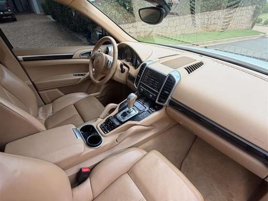 PORSCHE-CAYENNE-4.8 S 4X4 V8 32V TURBO GASOLINA 4P TIPTRONIC PORSCHE-CAYENNE-2012