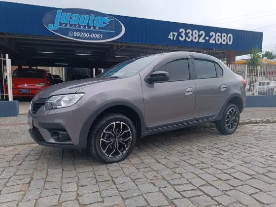 RENAULT LOGAN 1.6 16V SCE FLEX ZEN X-TRONIC