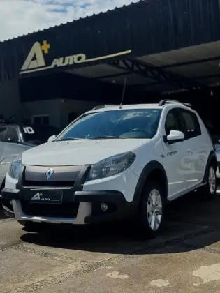 RENAULT SANDERO 1.6 STEPWAY TWEED 8V FLEX 4P MANUAL RENAULT SANDERO 1.6 STEPWAY TWEED 8V FLEX 4P MANUAL