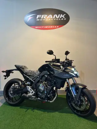 SUZUKI GSX-8S SUZUKI GSX-8S