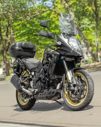 SUZUKI V-STROM 1000XT ABS SUZUKI V-STROM 1000XT ABS