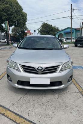 TOYOTA-COROLLA-2013