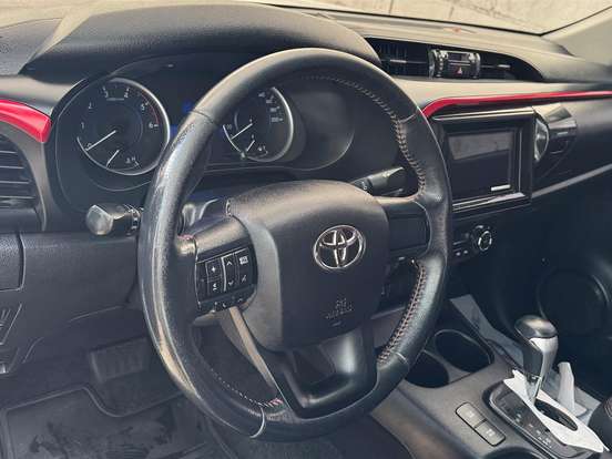 TOYOTA-HILUX-2.8 SR CHALLENGE 4X4 CD 16V DIESEL 4P AUTOMÁTICO TOYOTA-HILUX-2017