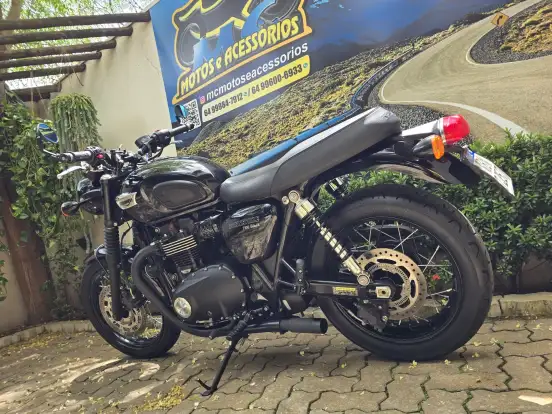 TRIUMPH-BONNEVILLE T100 BLACK 900 TRIUMPH-BONNEVILLE T100 BLACK 900-2020