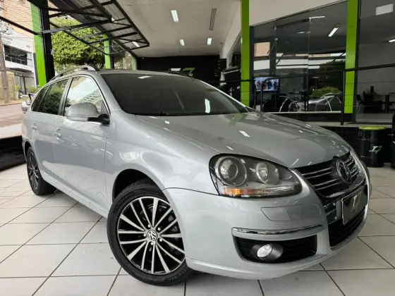 VOLKSWAGEN JETTA 2.5 I VARIANT 20V 170CV GASOLINA 4P TIPTRONIC