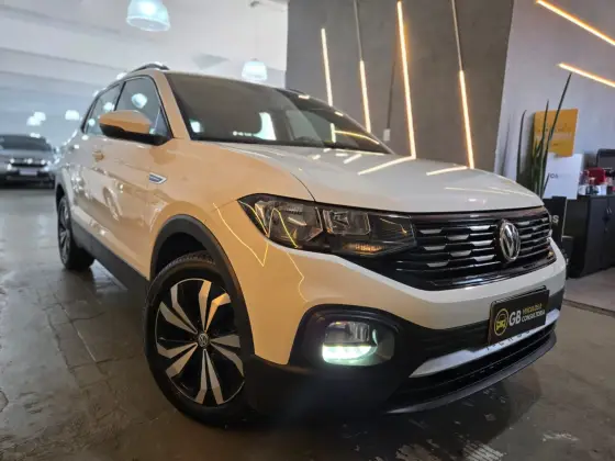 VOLKSWAGEN T-CROSS 1.0 200 TSI TOTAL FLEX COMFORTLINE AUTOMÁTICO
