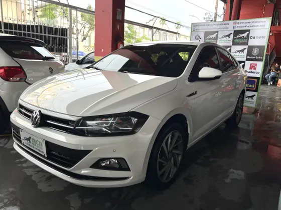 VOLKSWAGEN VIRTUS 1.0 200 TSI HIGHLINE AUTOMÁTICO