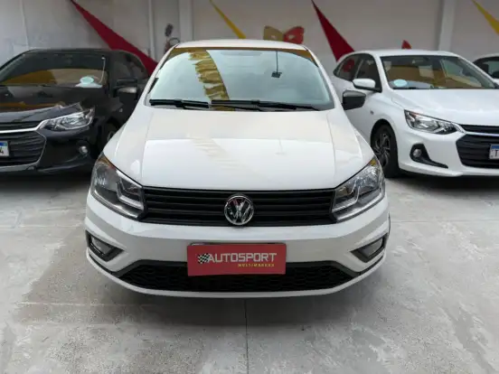 VOLKSWAGEN-VOYAGE-2022