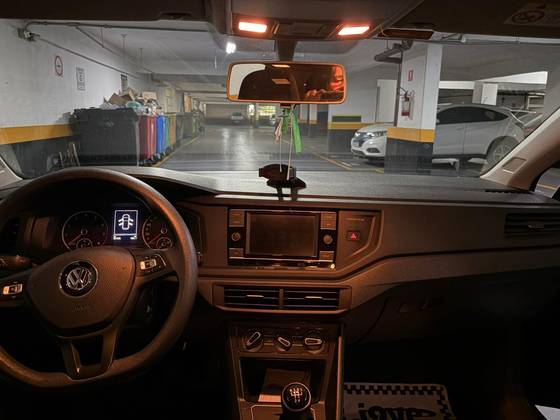 VOLKSWAGEN POLO 1.6 MSI TOTAL FLEX MANUAL