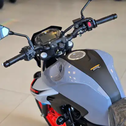 YAMAHA-FZ25 FAZER CONNECTED ABS-2025