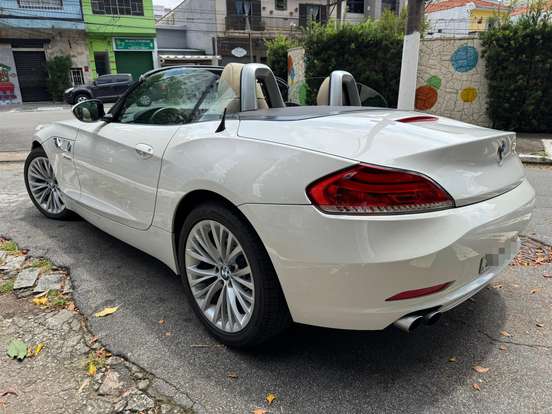 BMW-Z4-2.0 16V TURBO GASOLINA SDRIVE20I AUTOMÁTICO BMW-Z4-2012