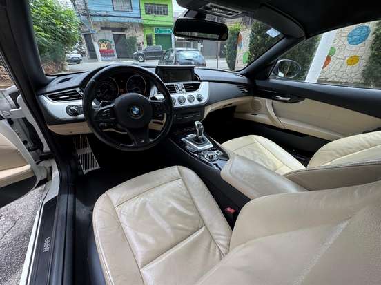 BMW-Z4-2.0 16V TURBO GASOLINA SDRIVE20I AUTOMÁTICO BMW-Z4-2012