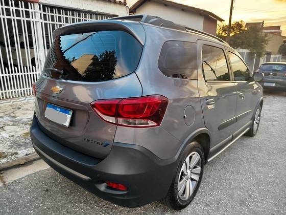 CHEVROLET SPIN 1.8 ACTIV7 8V FLEX 4P AUTOMÁTICO
