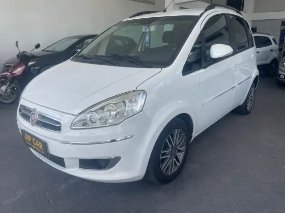 FIAT IDEA 1.6 MPI ESSENCE 16V FLEX 4P MANUAL