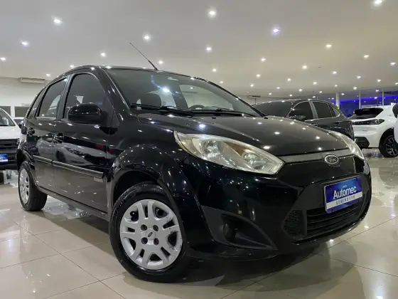 FORD FIESTA 1.6 ROCAM HATCH 8V FLEX 4P MANUAL