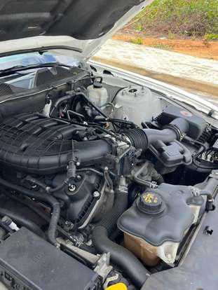 FORD-MUSTANG-2012