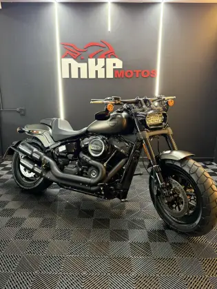 HARLEY-DAVIDSON SOFTAIL FAT BOB 107 