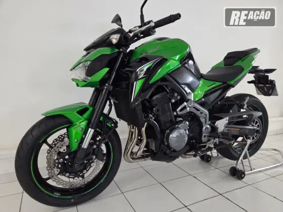 KAWASAKI Z900 