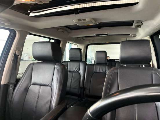 LAND ROVER-DISCOVERY 4-2015
