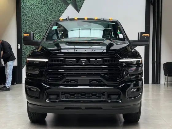 RAM 3500 6.7 I6 TURBO DIESEL LARAMIE NIGHT EDITION CD 4X4  AUTOMÁTICO