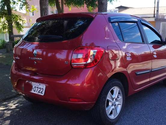 RENAULT-SANDERO-1.6 EXPRESSION 8V FLEX 4P AUTOMATIZADO RENAULT-SANDERO-2014