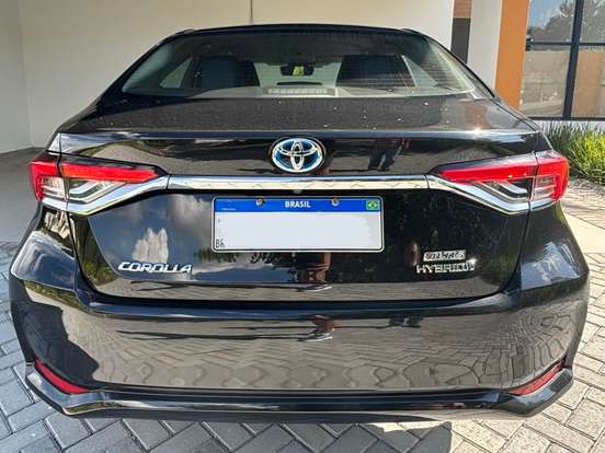 TOYOTA-COROLLA-2019