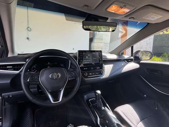 TOYOTA-COROLLA-2019